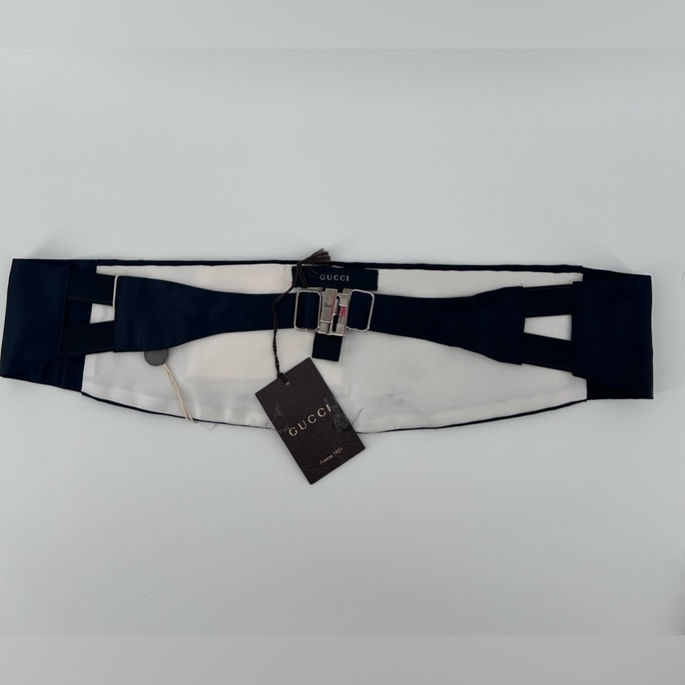 New With Tags Gucci Cummerbund Tuxedo Belt navy blue 100% Silk Medium - Picture 3 of 9